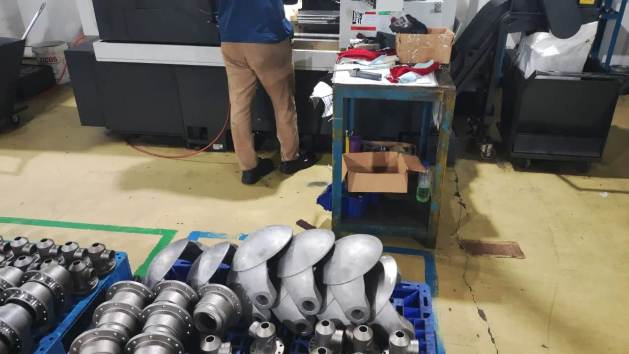 Spool Blade Dome Valve 8
